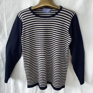 Marissa Christina woman’s pullover small/medium metallic